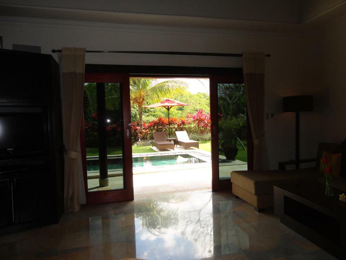 Hillstone Uluwatu Villa Ungasan Extérieur photo